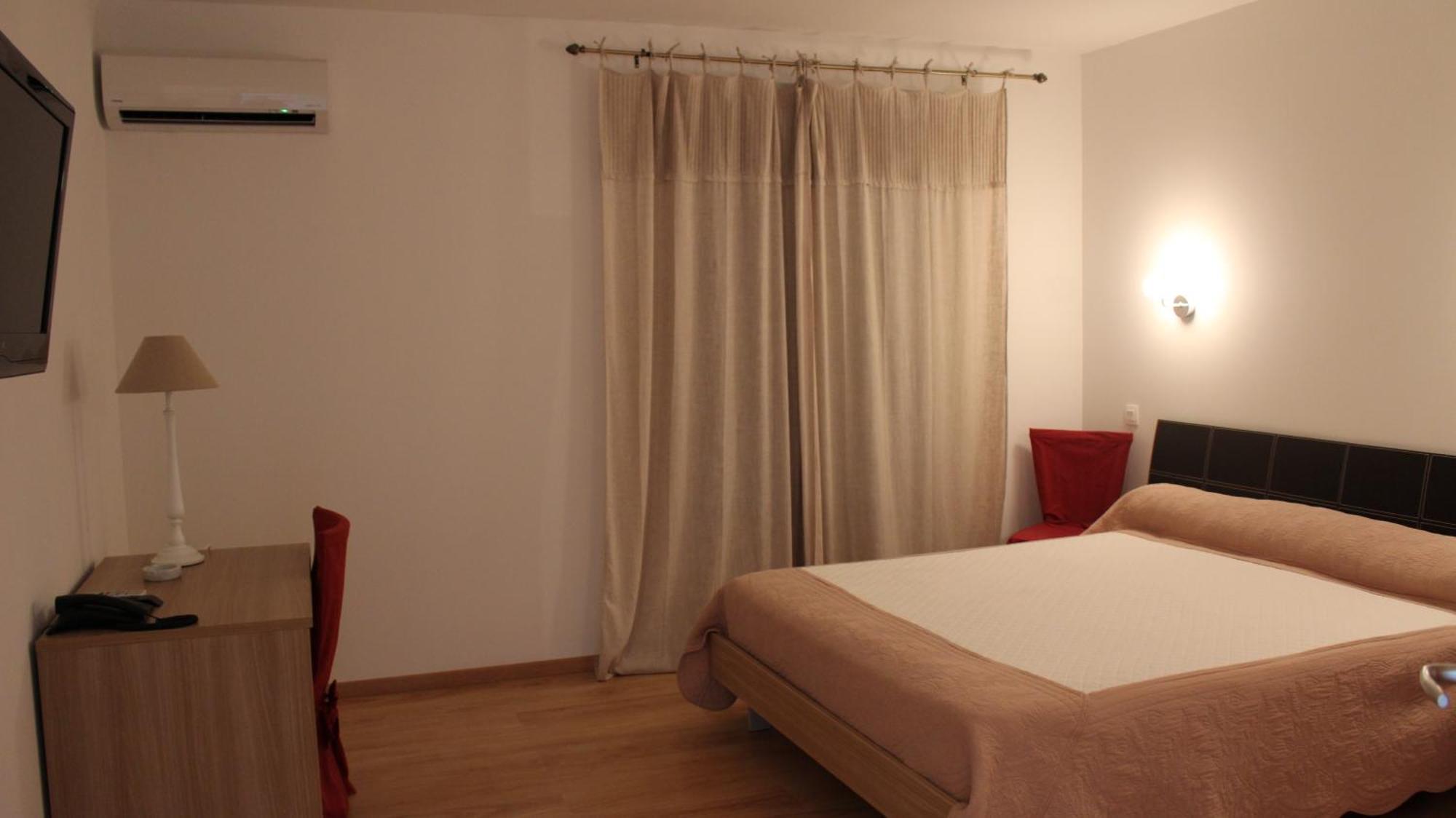 Hotel Castellu Lucciana  Habitación foto